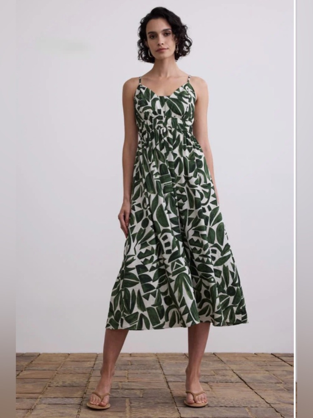 Reitmans Green and White Leaf-Print Midi Dress